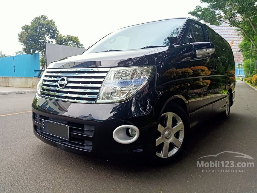 Nissan elgrand 2