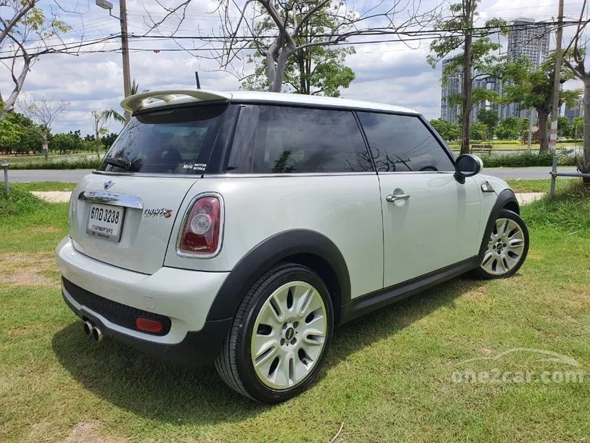 2010 Mini Cooper S Hatchback