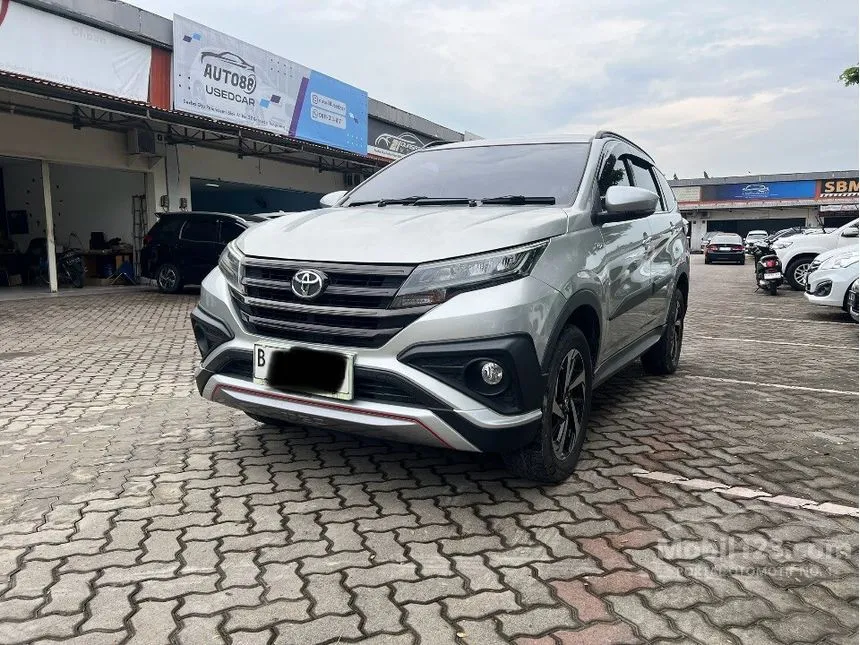 Jual Mobil Toyota Rush 2018 TRD Sportivo 1.5 di Banten Automatic SUV Silver Rp 184.000.000