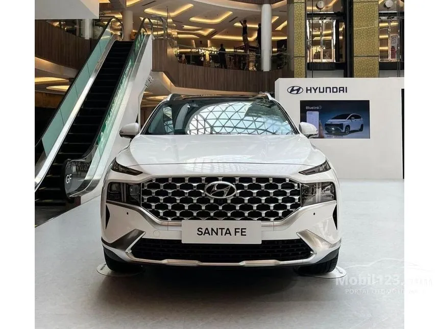 Jual Mobil Hyundai Santa Fe 2024 CRDi Signature 2.2 di DKI Jakarta Automatic SUV Putih Rp 640.000.000