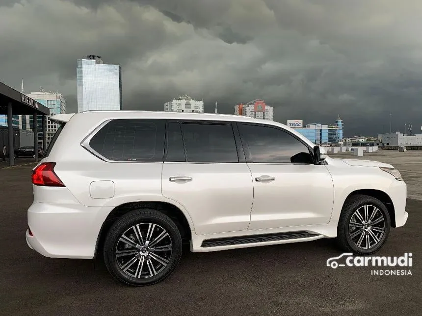 2018 Lexus LX570 SUV