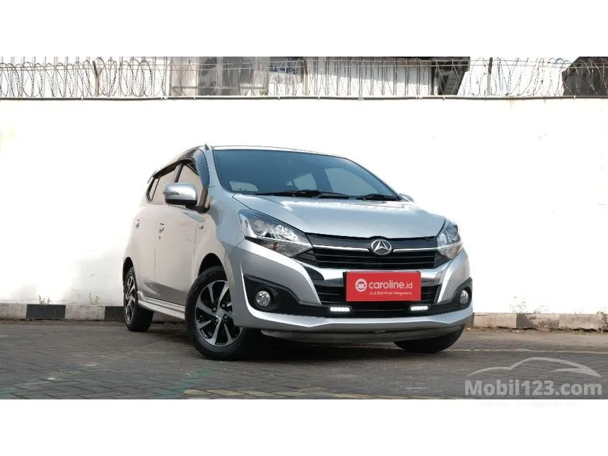 2019 Daihatsu Ayla R Hatchback