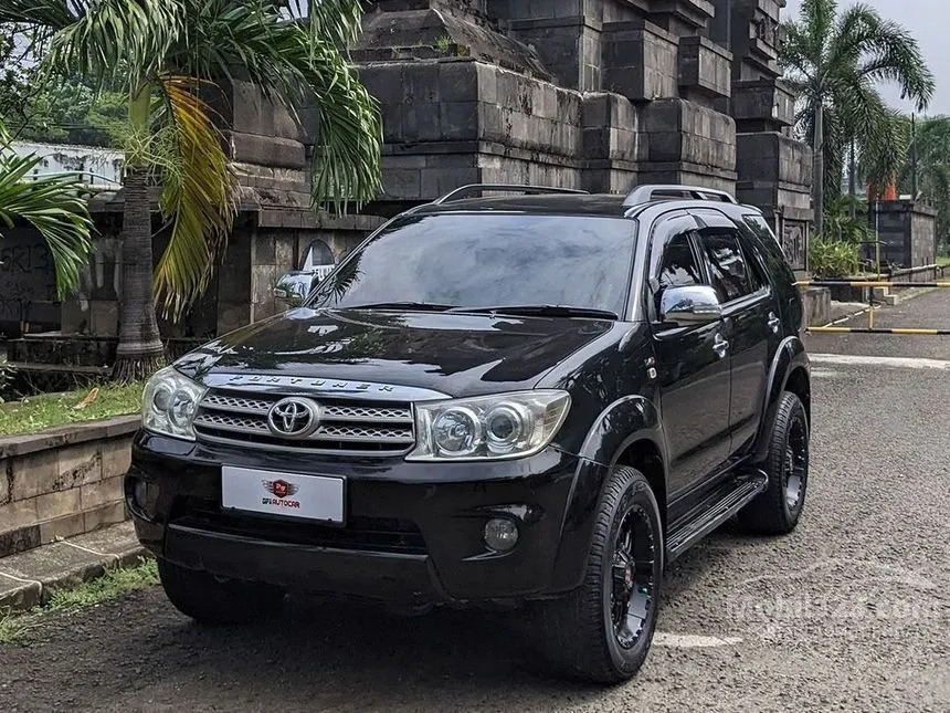 Jual Mobil Toyota Fortuner 2011 G 2.5 di Jawa Barat Automatic SUV Hitam Rp 207.000.000