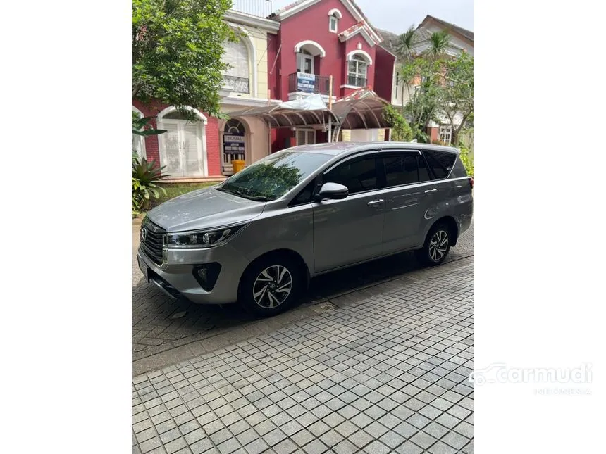 2022 Toyota Kijang Innova V MPV