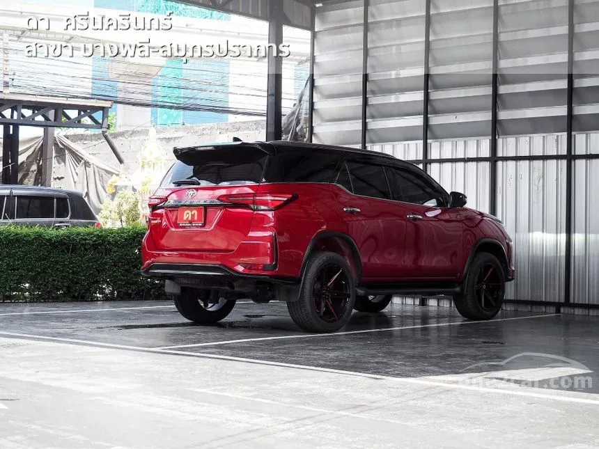 2022 Toyota Fortuner Legender SUV