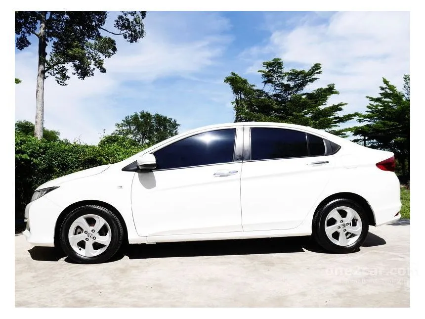 2015 Honda City V+ Sedan