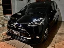 Sienta Q harga cash