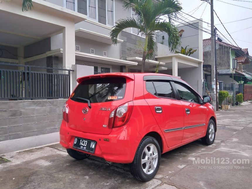 Jual Mobil Daihatsu Ayla 2015 X 1.0 di Jawa Barat Manual Hatchback
