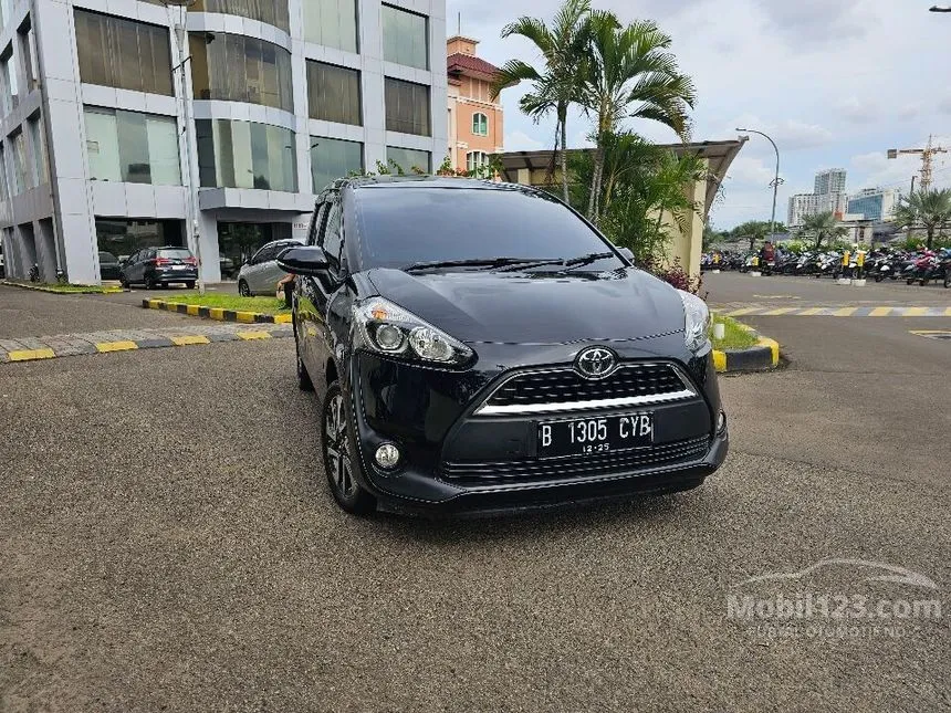 Jual Mobil Toyota Sienta 2017 V 1.5 di DKI Jakarta Automatic MPV Hitam Rp 155.000.000