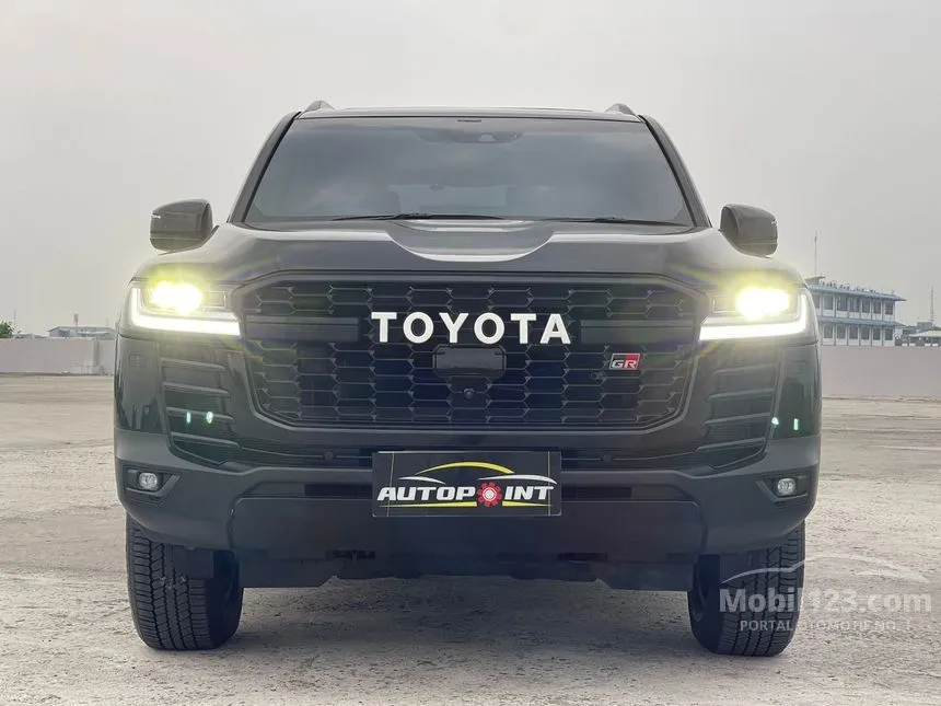 Jual Mobil Toyota Land Cruiser 2022 300 GR