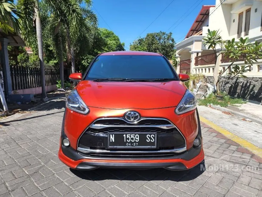 Jual Mobil Toyota Sienta 2016 Q 1.5 di Jawa Timur Automatic MPV Orange Rp 189.000.000