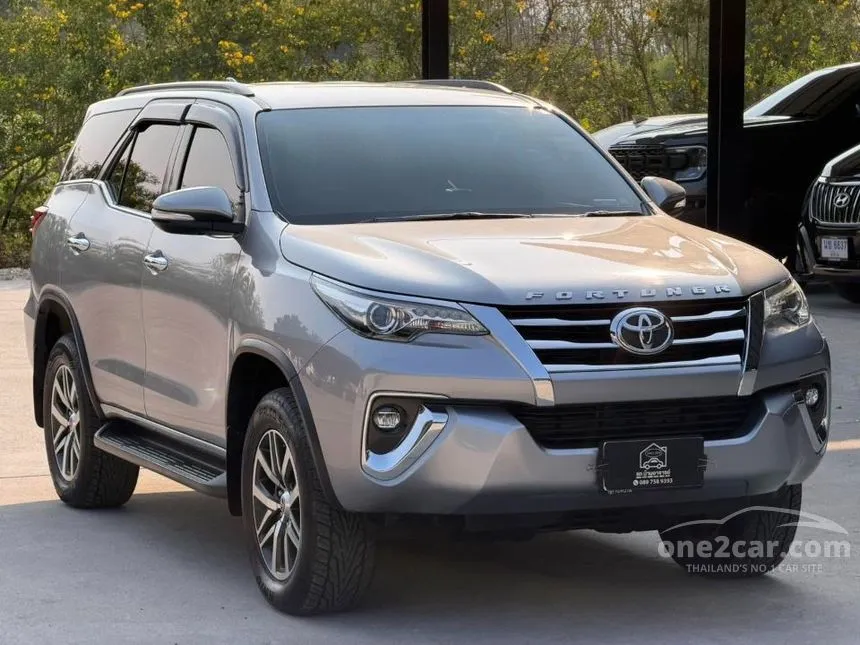 2017 Toyota FORTUNER V SUV