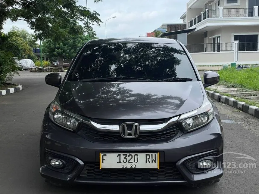 Jual Mobil Honda Brio 2018 Satya E 1.2 di Jawa Barat Automatic Hatchback Abu