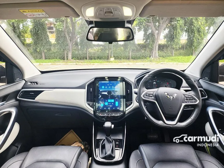2021 Wuling Almaz RS Pro SUV