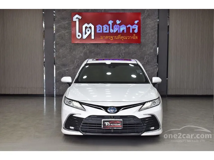 2022 Toyota CAMRY HEV Premium Luxury Sedan