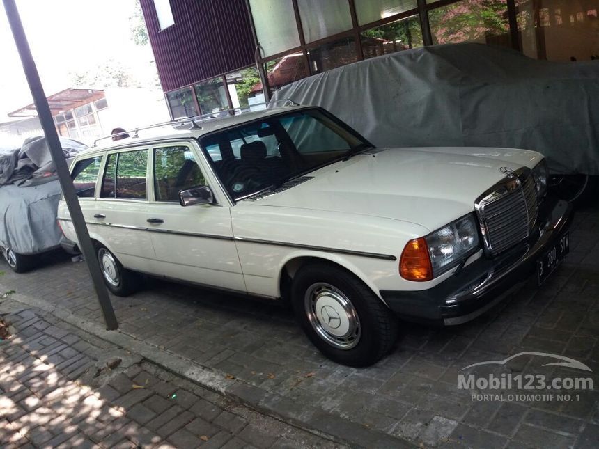 Jual Mobil Mercedes-Benz Tiger 1983 2 2.0 di DKI Jakarta 