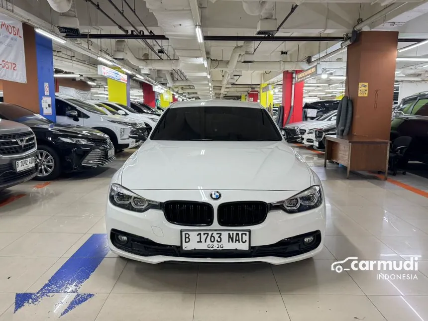 2019 BMW 320i Sport Sedan