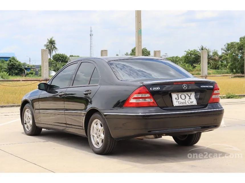 2002 Mercedes-Benz C200 Kompressor Elegance Sedan
