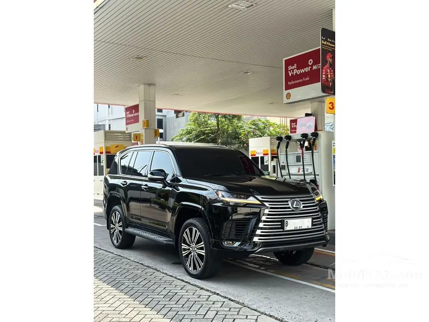 2023 Lexus LX 600 VIP SUV