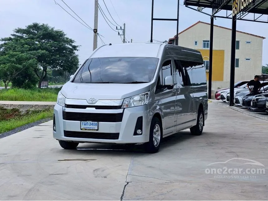 2020 Toyota Commuter Van