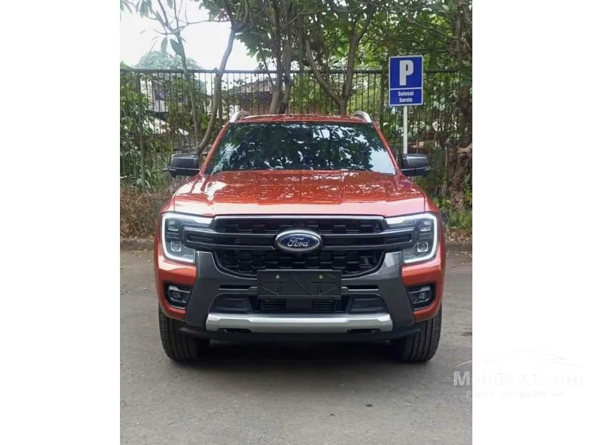 Jual Mobil Ford Ranger 2024 Wildtrak 2.0 di Banten Automatic Pickup Orange Rp 780.000.000