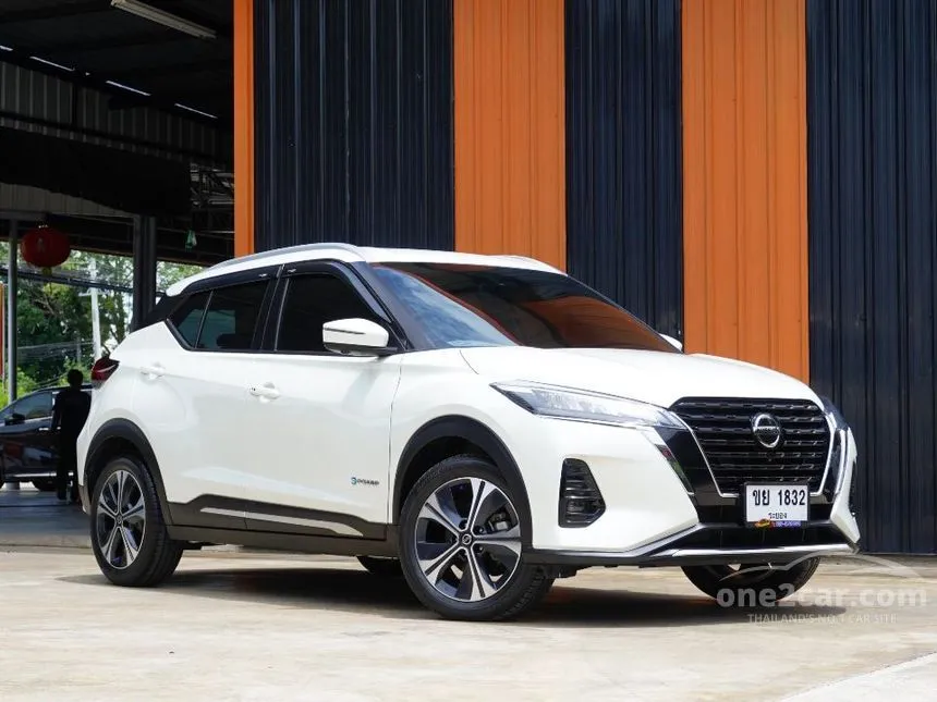 2022 Nissan Kicks V SUV