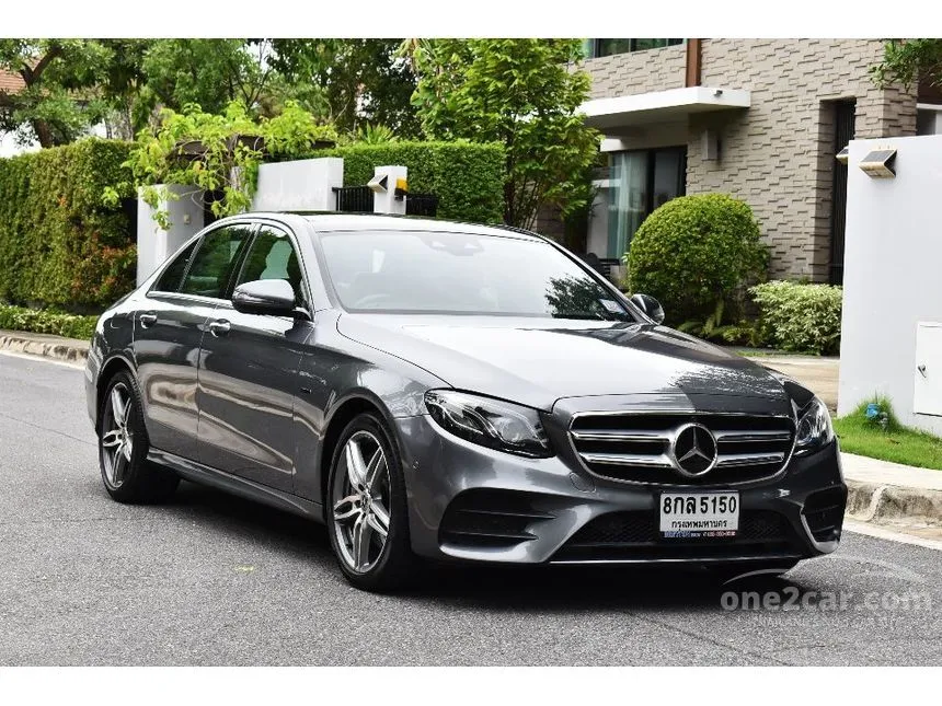 2020 Mercedes-Benz E350 e AMG Dynamic Sedan