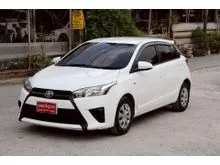 2015 Toyota YARIS 1.2 (ปี 13-17) J Hatchback
