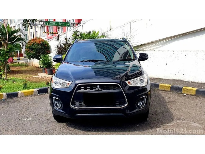 Jual Mobil Mitsubishi Outlander Sport 2016 GLX 2.0 di DKI Jakarta Manual SUV Hitam Rp 145.000.000