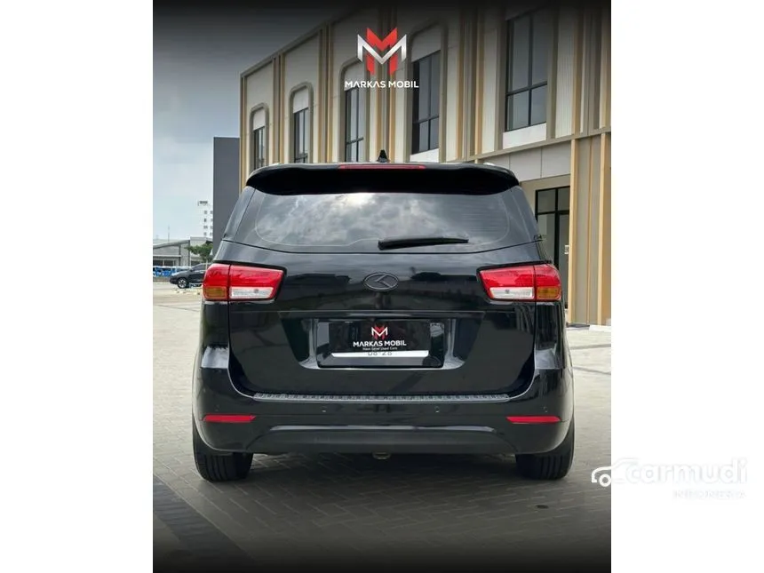 2018 KIA Grand Sedona MPV