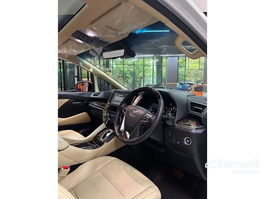 2022 Toyota Alphard G MPV