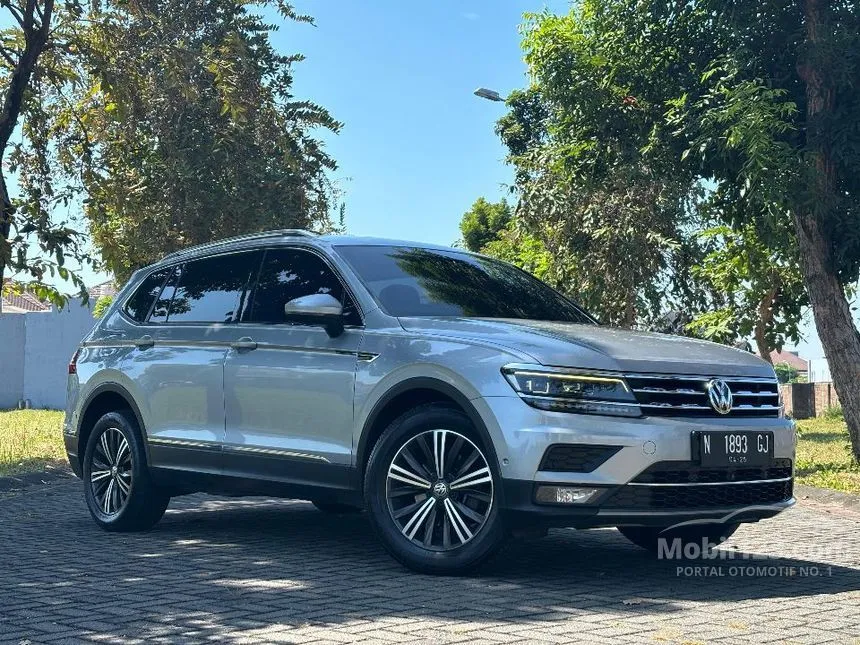 Jual Mobil Volkswagen Tiguan 2020 TSI Allspace 1.4 di Jawa Timur Automatic SUV Silver Rp 365.000.004