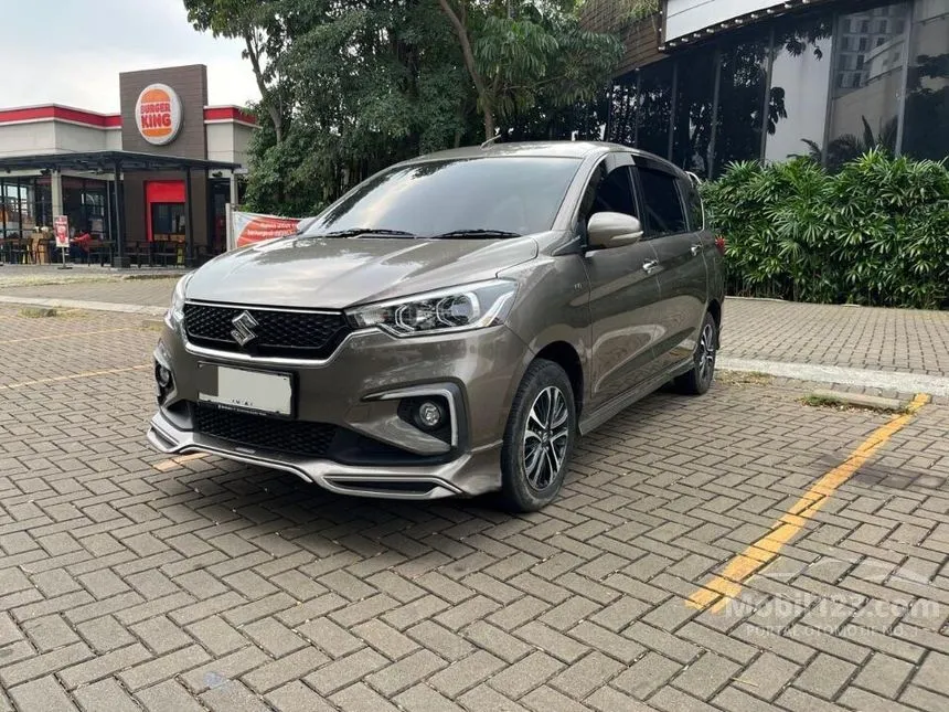 Jual Mobil Suzuki Ertiga 2022 Hybrid Sport 1.5 di Banten Automatic MPV Abu