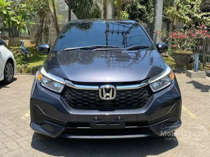 Jual Mobil Honda Brio 2024 E Satya 1.2 di DKI Jakarta Automatic Hatchback Abu