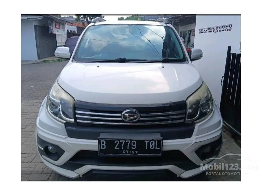 Jual Mobil Daihatsu Terios 2017 ADVENTURE R 1.5 di DKI Jakarta Automatic SUV Putih Rp 169.000.000