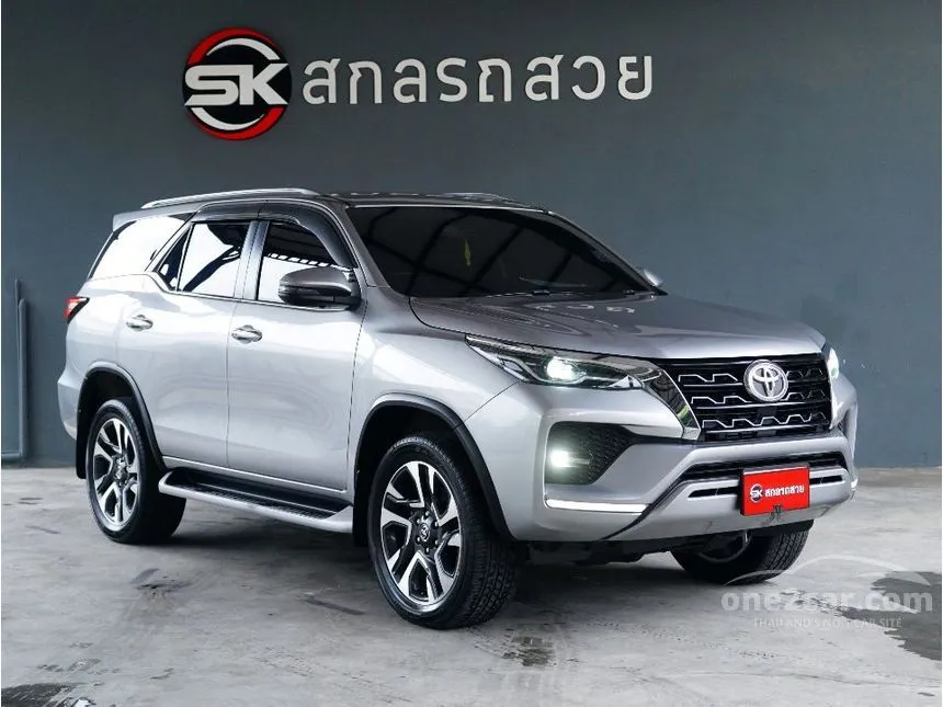 2020 Toyota FORTUNER V SUV