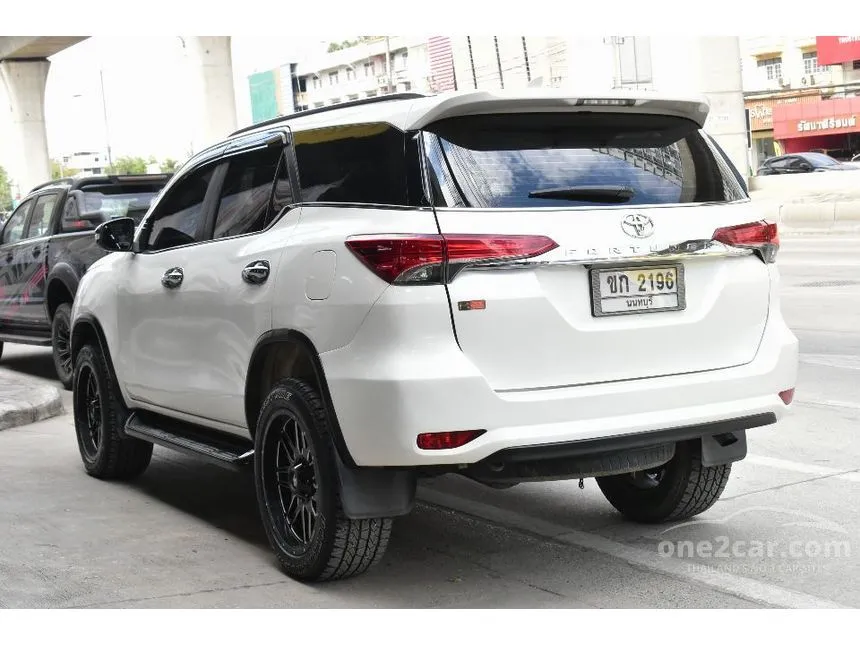 2019 Toyota Fortuner V SUV