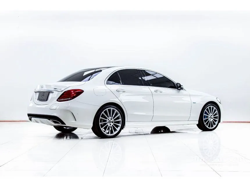 2018 Mercedes-Benz C350 e AMG Dynamic Sedan