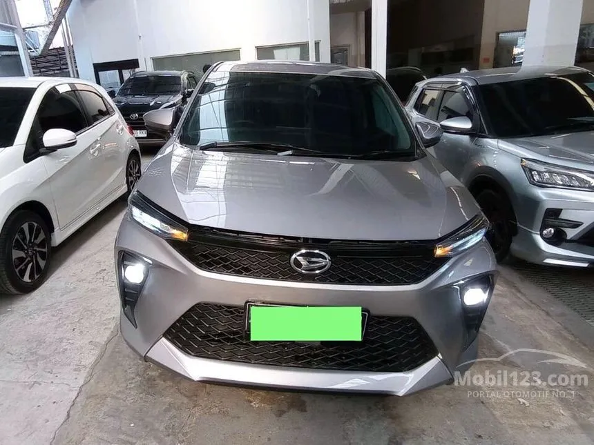 Jual Mobil Daihatsu Xenia 2021 R 1.3 di Jawa Barat Automatic MPV Silver Rp 185.000.000