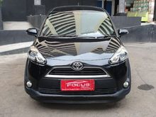 Toyota Sienta 1.5 V AT 2016 Hitam Km.20rb Record Terawat DP Murah