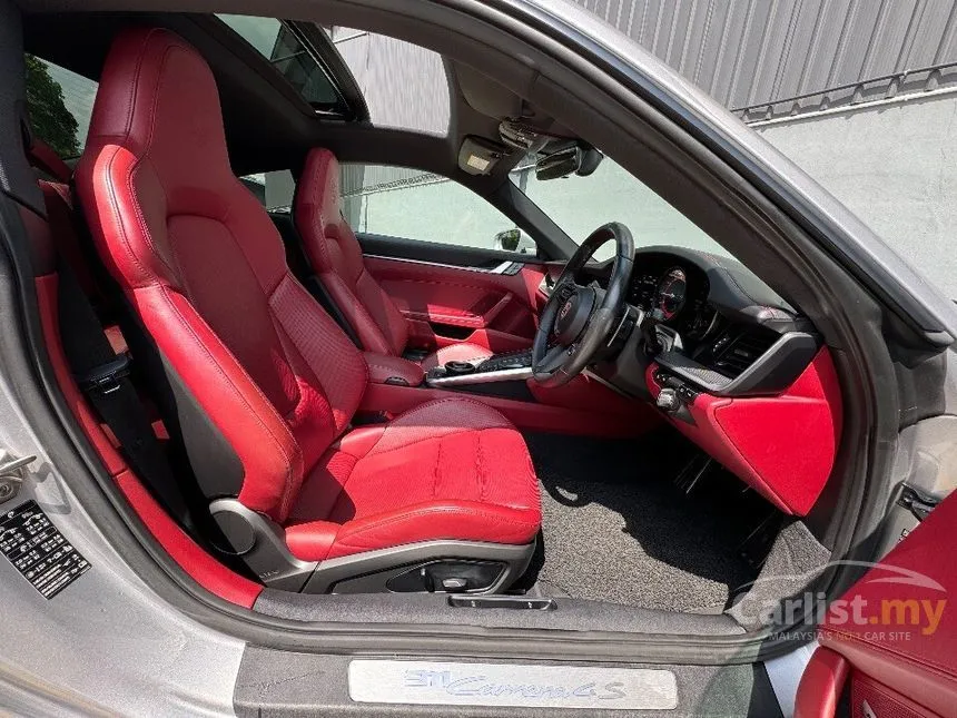 2019 Porsche 911 Carrera 4S Coupe