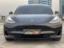2019 Tesla Model 3 0 Standard Range Sedan