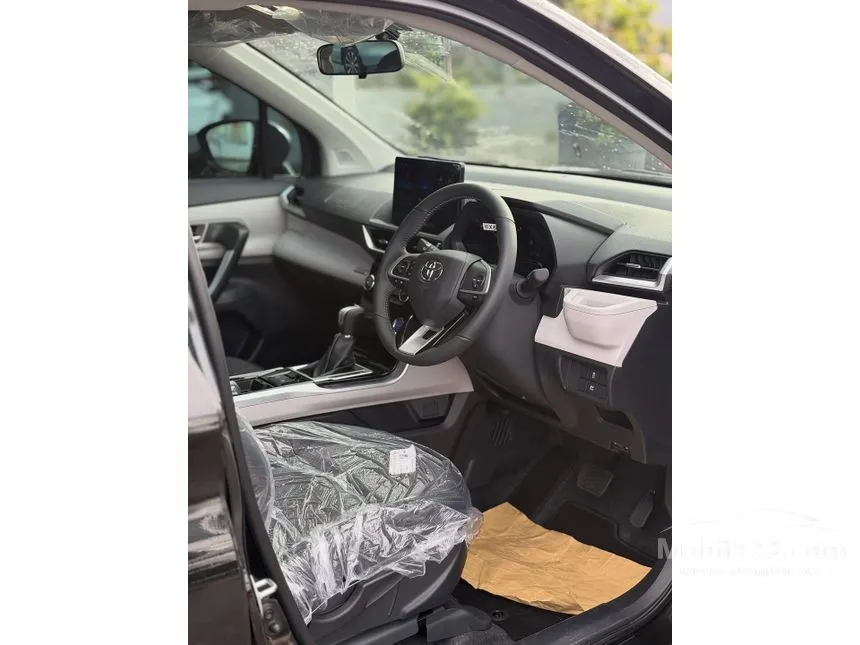 2026 Toyota Veloz V HEV MPV