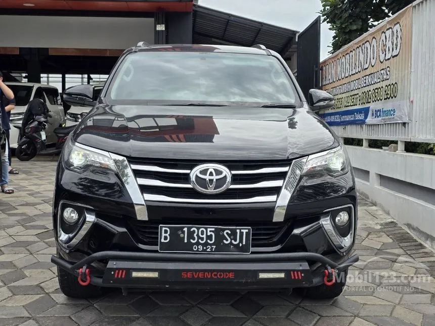 Jual Mobil Toyota Fortuner 2017 VRZ 4X2 2.4 di DKI Jakarta Automatic SUV Hitam Rp 365.000.000