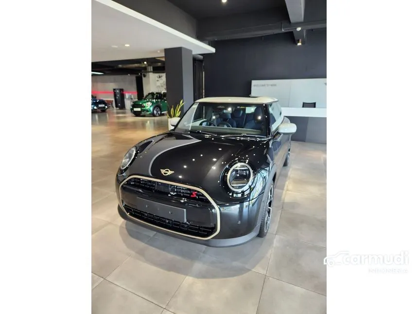 Jual Mobil MINI Cooper 2025 Cooper SE di DKI Jakarta Automatic Hatchback Hitam Rp 1.092.000.000