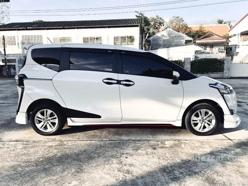 2018 Toyota Sienta G Wagon