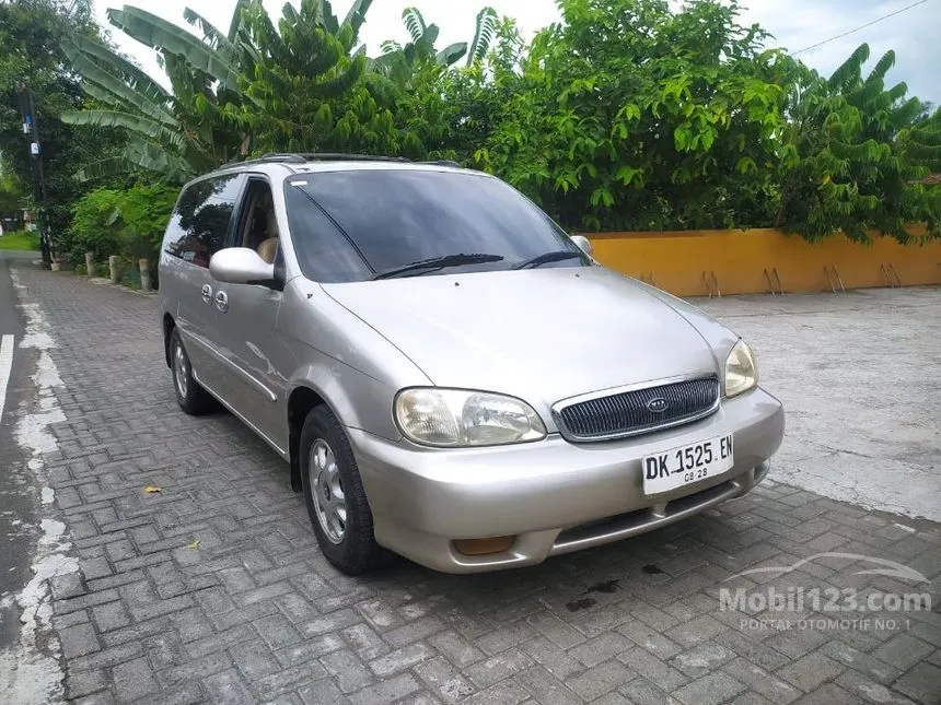 Jual Mobil KIA Carnival 2000 GS 2.5 di Jawa Timur Automatic MPV Silver Rp 45.000.000