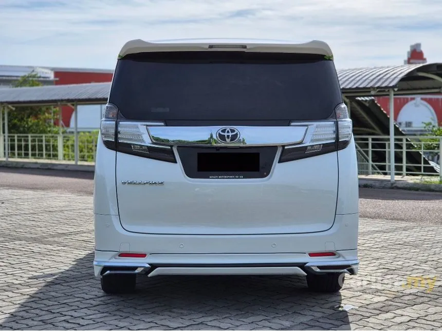 2015 Toyota Vellfire X MPV
