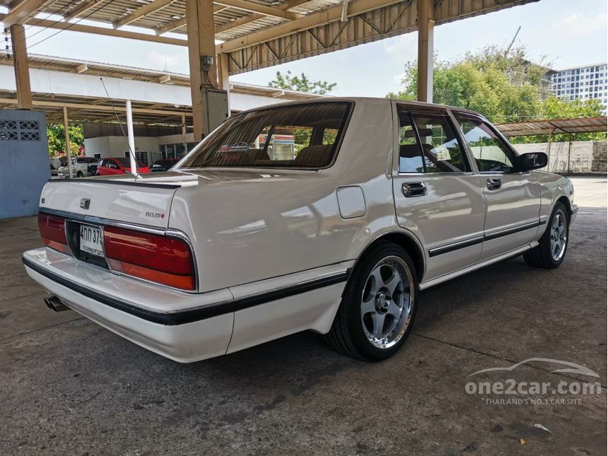 Nissan cedric classic