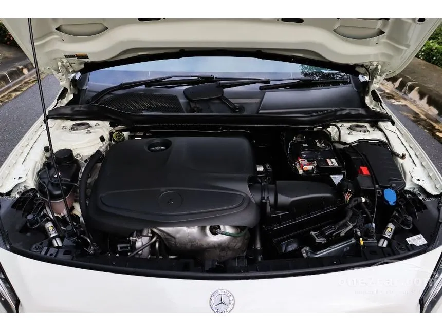 2016 Mercedes-Benz GLA200 Urban SUV